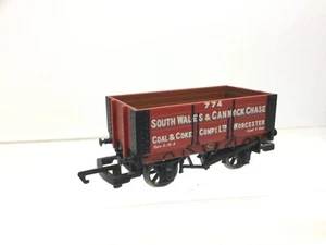 Hornby R6135 6 tablones vagón South Wales y Cannock Chase - Imagen 1 de 1