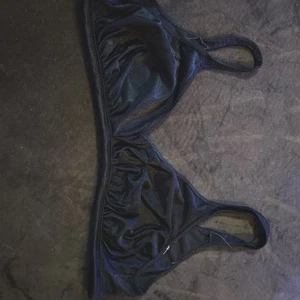 Black Lovable Wireless Bra Size 38 B-C - Picture 1 of 5