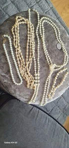 Faux Pearl Necklaces Bundle Costume Jewellery Vintage Accessories | Preloved - Picture 1 of 11