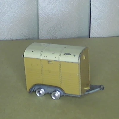 Corgi RICE BEAUFORT Single HORSE BOX trailer 1/43 diecast - Image 1 of 4