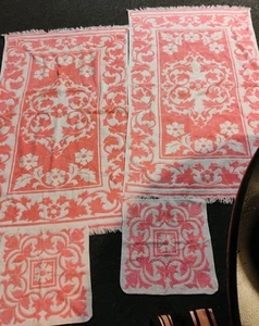 Vtg Sears Bath Towel 4 Pc Set 1970s Pink & White flowers Color MCM - Picture 1 of 6
