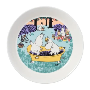 Arabia Moomin Plate Berry Season / Marjassa 2024 *NEW - Picture 1 of 1