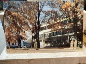 Worthy Inn, Manchester, Vermont - Picture 1 of 2