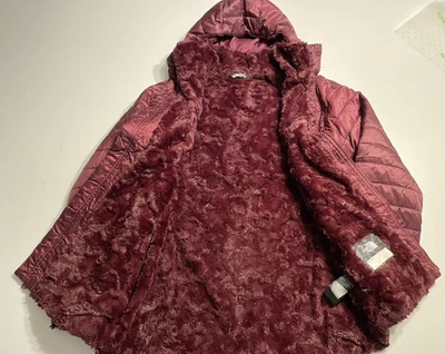 The North Face EUC Big Kid XL 18 Girls Mossbud Fur Lined Parka Coat Jacket - Image 1 of 4