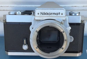 70s Nikon Nikkormat FT 35mm SLR camera body.๐ท๐ธ - Picture 1 of 5