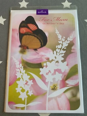 BRAND NEW HALLMARK MOTHER'S DAY CARD FOR MUM FLORAL BUTTERFLY DESIGN FLOWERS - Image 1 of 3