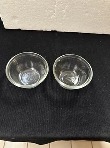2 Anchor Hocking Custard Cups Bowls Clear 6 oz 177 ml - Picture 1 of 7