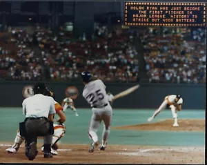 11 de julio de 1985 NOLAN RYAN 4.000th STRIKEOUT MLB 8"X10" Béisbol FOTO Astros-Mets - Imagen 1 de 1