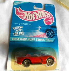 Hot Wheels Treasure Hunt Pair--Dodge Viper/Nissan Leaf - Picture 1 of 10