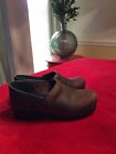 Dansko Brown Distressed Leather Slip On Clog Unisex Nursing Shoes Sz 38 (7.5-8)