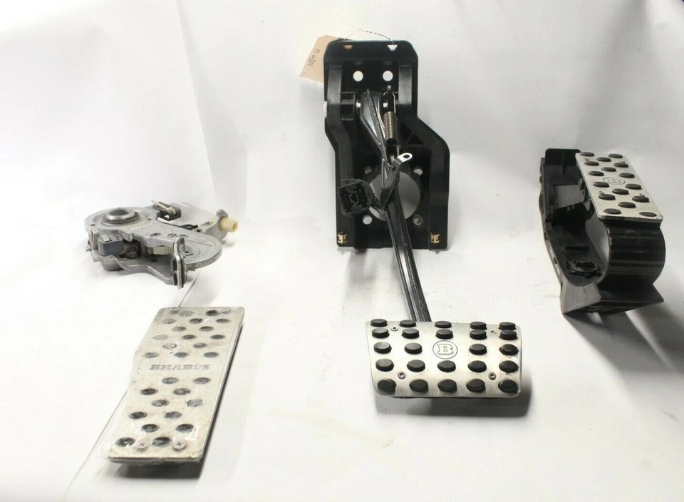 Mercedes-Benz Cl500 2003 conjunto de pedales Brabus (acelerador, freno, freno eléctrico) L0079 Foto 1 de 4