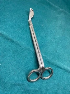 Vintage Candle Wick Trimmer Scissors 7" Embossed Handle - Picture 1 of 7