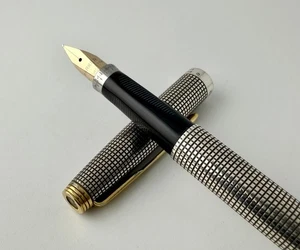 Vintage Parker 75 Vintage Cisele 925 Sterling Silver Fountain Pen 14K Gold Nib - Picture 1 of 16