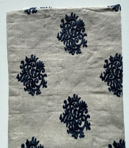 Ralph Lauren Delphine Embroidery Indigo   Fabric 24"x24" - Picture 1 of 2
