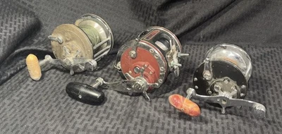 Lote de 3 - Carretes de pesca Penn vintage - Senator 113H, Longbeach 65 y 66.  Foto 1 de 4