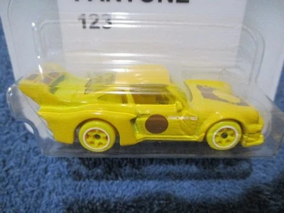 HOT WHEELS 2026 HOT WHEELS СЕРЕБРЯНАЯ СЕРИЯ, КОМПЛЕКТ PANTONE, PPORSCHE 934/5. #6/6 - Изображение 1 из 2