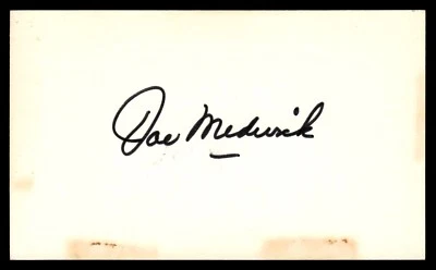Joe Medwick Baseball Signed Auto Autograph 3 x 5 Index Card No COA *d2 - Image 1 of 2