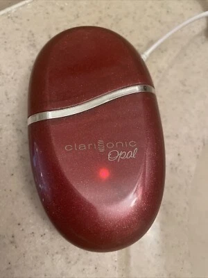 Sistema de infusión sónica Clarisonic Opal con cargador Foto 1 de 4