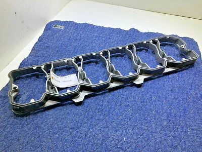 CUMMINS ISB-QSB 5.9-6.7 ENGINE VALVE COVER RISE PLATE ROCKER HOUSING 3975944 OEM - Image 1 of 4