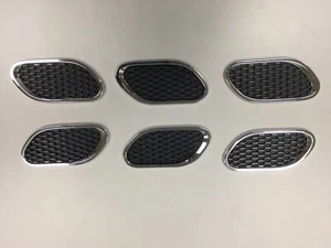 Side Wing Air Flow Fender Grille Intake Vent Chrome-Black Maserati Style - Picture 1 of 2
