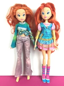 Lot 2 Winx Club Dolls Bloom / Rainbow - Picture 1 of 4