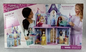 Disney Princess Royal Dreams Castle 15+ Accessories 4 Fun Filled Rooms - Picture 1 of 6