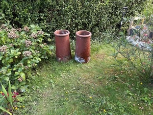 Chimney Pots Ceramic and Porcelain - Picture 1 of 2