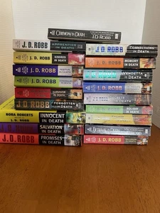 Lot If 19 J.D. Robb IN DEATH Series Mysteries Mixed PB & HC See Discription - Imagen 1 de 8
