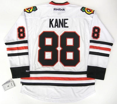 CAMISETA DE VISITANTE PATRICK KANE CHICAGO BLACKHAWKS REEBOK NHL PREMIER NUEVA CON ETIQUETAS Foto 1 de 2