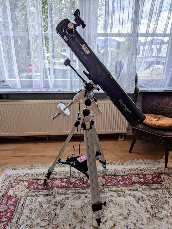 Teleskop Omegon + EQ3-2 Motor Set + Okular Set + Handyhalter für Fotos/Videos - Bild 1 von 4