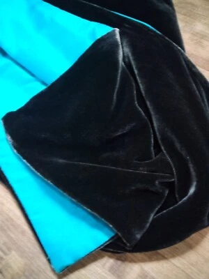 Envoltório para noite Ann Taylor de seda e veludo 78 x 22 - Imagem 1 de 4