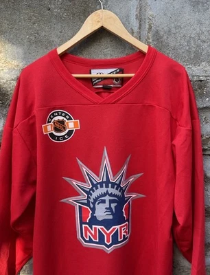 New York Rangers Lady Liberty Center Ice Ltd Edition Hockey Jersey L Red Vtg - Image 1 of 4