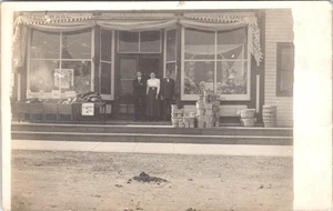 RPPC, STOREFRONT  William Lenz~Theresa Platteter~Louis Young*  ca1910's Postcard - Picture 1 of 2