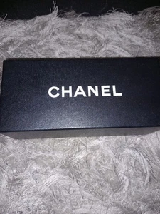 Genuine Empty Chanel Box - Picture 1 of 9