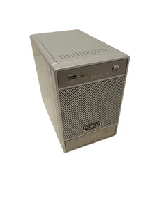 ReadyNAS NV+ model RND4000v3 4X Bay Desktop Network Attached Storage Diskless - Picture 1 of 5