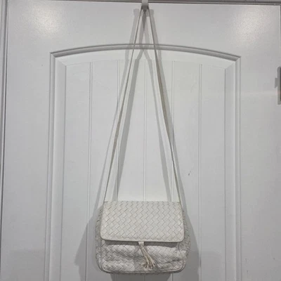 Bottega Veneta Intrecciato Leather Crossbody Bag Cream Woven Tassel Flap Vintage - Image 1 of 4