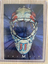 2001-02 ITG Be A Player Between the Pipes The Mask Patrick Roy HOF