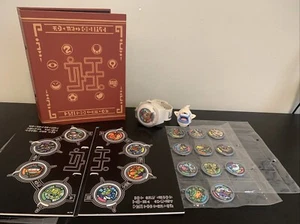 yokai watch medaille Konvolut Lot Buchhalter mit Uhr 20 Medaillen funktioniert super - Bild 1 von 12