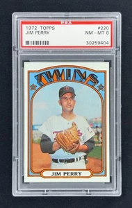 1972 Topps #220 Jim Perry (Minnesota Twins) PSA 8 NM/MT - Picture 1 of 2