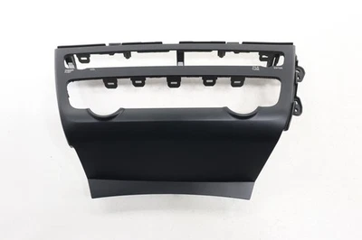 KIA OPTIMA 2019-2020 TABLERO CLIMATIZACIÓN AIRE ACONDICIONADO INTERRUPTOR DE CALEFACCIÓN CUBIERTA DE MOLDURA FABRICANTE DE EQUIPOS ORIGINALES 84730D5AA0WK Foto 1 de 4