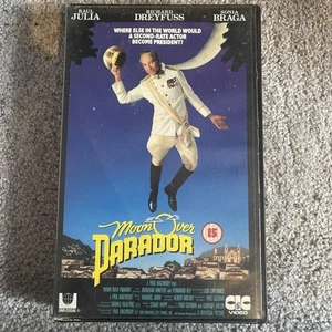Moon Over Parador Richard Dreyfuss Sonia Braga RARE BIG case VHS Video EX RENTAL - Bild 1 von 4