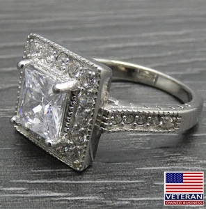 Sterlingsilber quadratischer Prinzessschliff klarer Stein Halo Verlobungsring Größe 4 - Bild 1 von 9