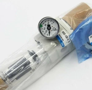 1PC New SMC filter pressure reducing valve AW30-03D-A - Picture 1 of 3