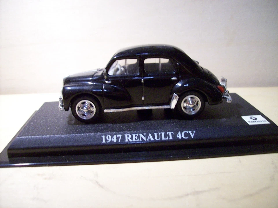 1947 RENAULT 4CV 1:43 ( A10 ) - Immagine 1 di 1