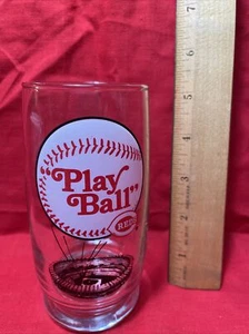 1981 Cincinnati Reds 5.25" glass, EX+, paint perfect - Picture 1 of 2