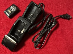 Nyko Technologies 86074 Charge Base S for Xbox 360 - Includes 1 Battery - Picture 1 of 4