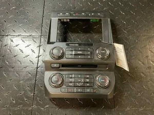 Ford F350SD 2017-2018 audio y doble zona panel de control de clima automático HAC - Imagen 1 de 3