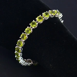Round Natural Peridot Gemstone 925 Sterling Silver Bracelet Handmade Jewelry - Picture 1 of 9