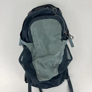 Osprey Daylite Backpack BLUE Hiking Lightweight H20 Compatible - Picture 1 of 5