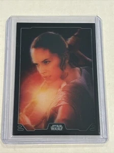 2023 Topps Star Wars Flagship Lenticular Poster Art REY HC-9 RARE Insert FA - Picture 1 of 4